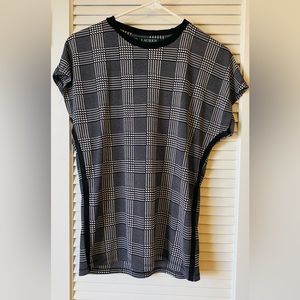 Ralph Lauren Black and White Short Sleeve Houndstooth Plaid Top